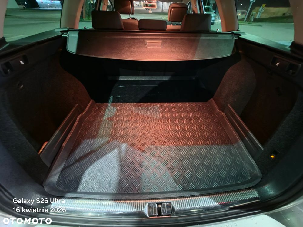 Volkswagen Passat 2.0 TDI DPF Comfortline - 13