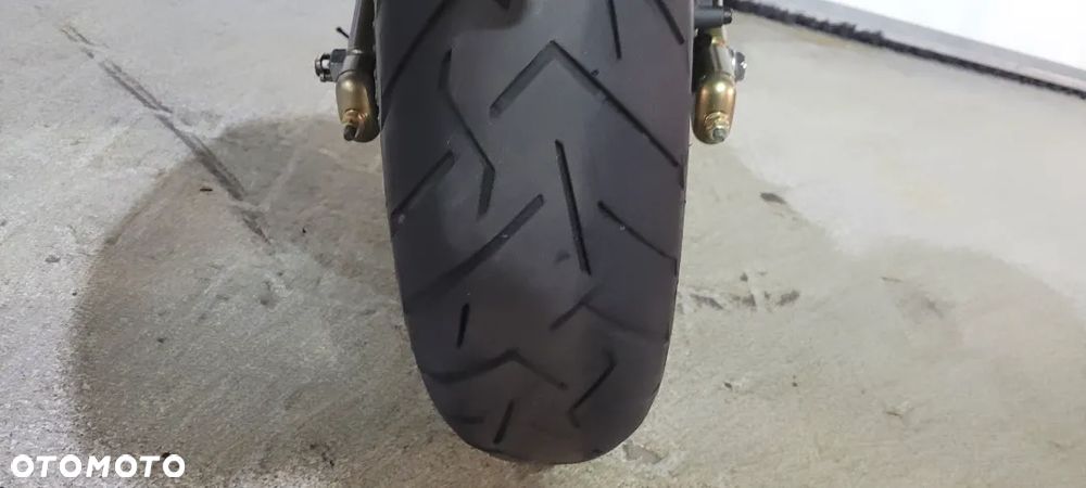 Kawasaki ER - 31