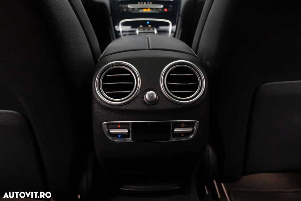 Mercedes-Benz GLC Coupe 250 4MATIC - 31