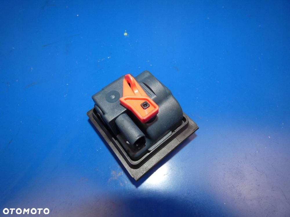 MERCEDES B KLASA W246 A W176 CLA W117 SIŁOWNIK ZAMEK KLAPKI WLEWU PALIWA - 1