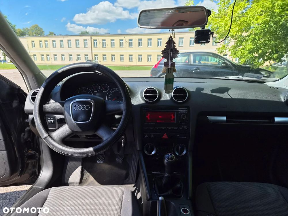 Audi A3 Sportback 1.9 TDI DPF Ambiente - 5