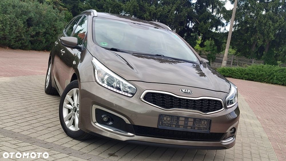 Kia Ceed 1.6 GDI Vision - 9