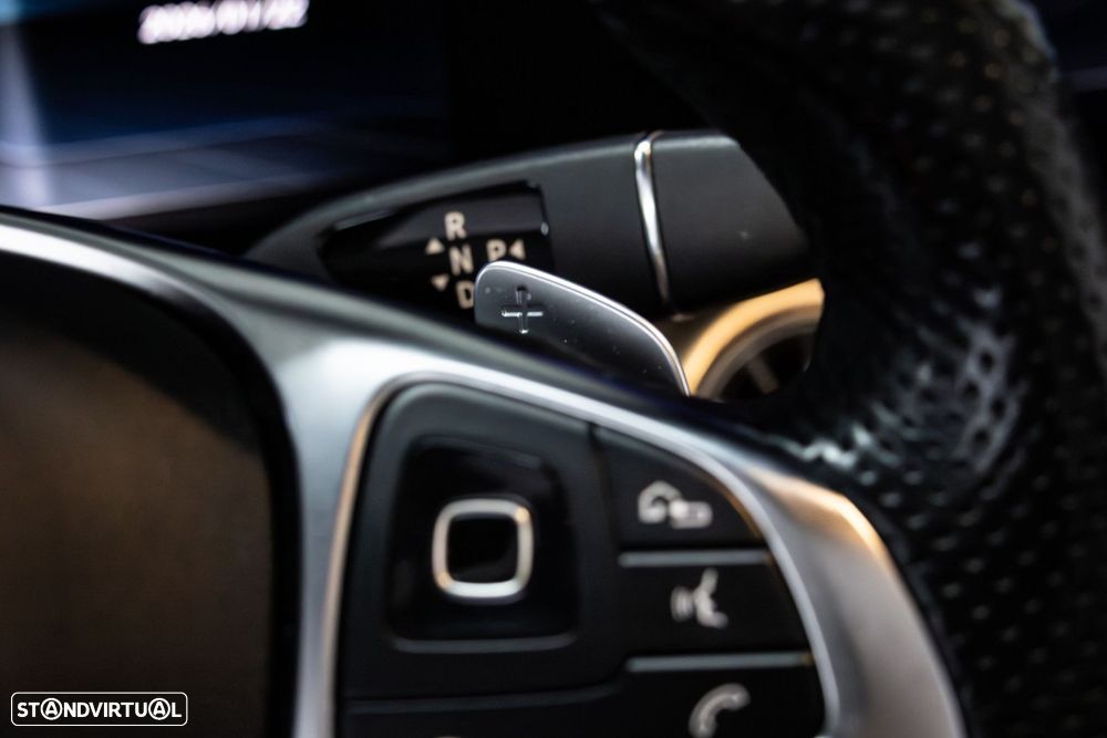 Mercedes-Benz E 220 - 26