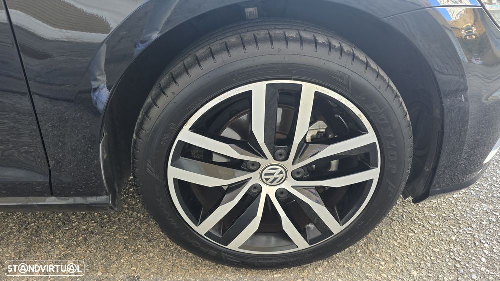VW Golf 1.6 TDI Confortline - 26