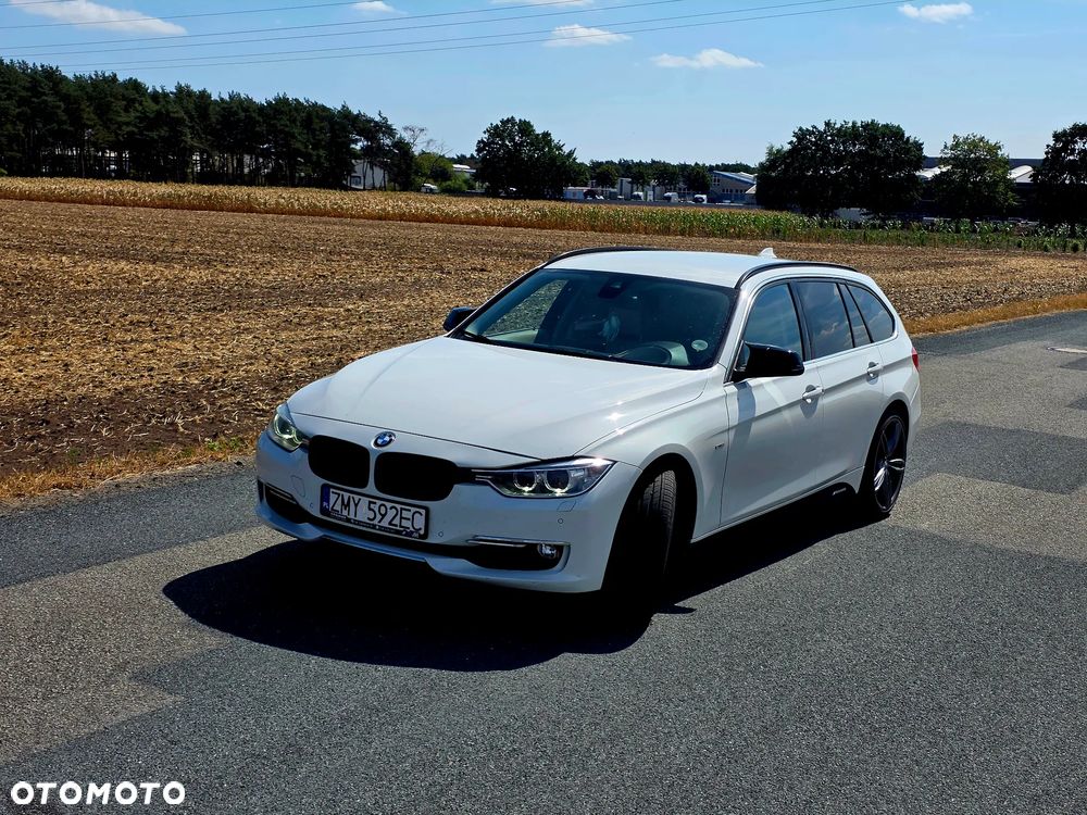 BMW Seria 3 320d xDrive Sport-Aut Luxury Line - 13