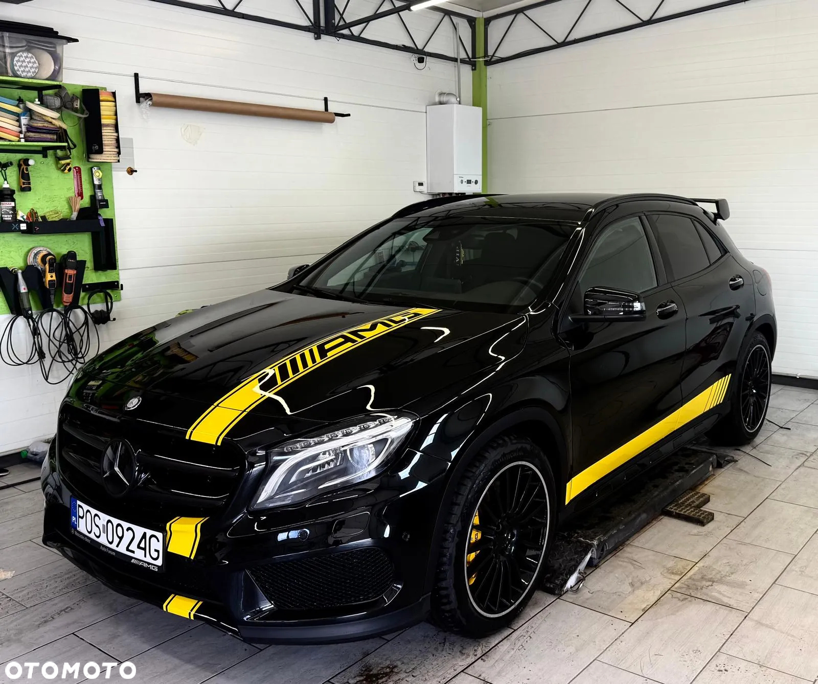 Mercedes-Benz GLA AMG 45 4-Matic - 16