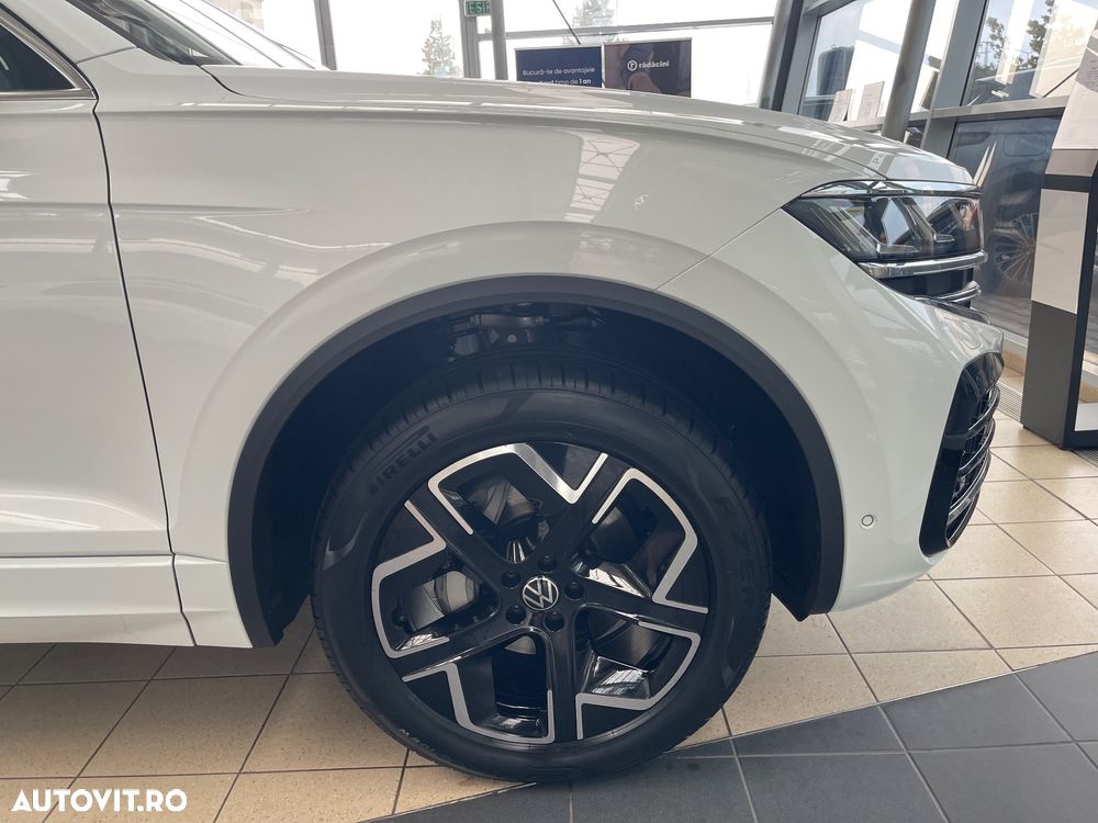 Volkswagen Touareg V6 TDI Elegance - 6