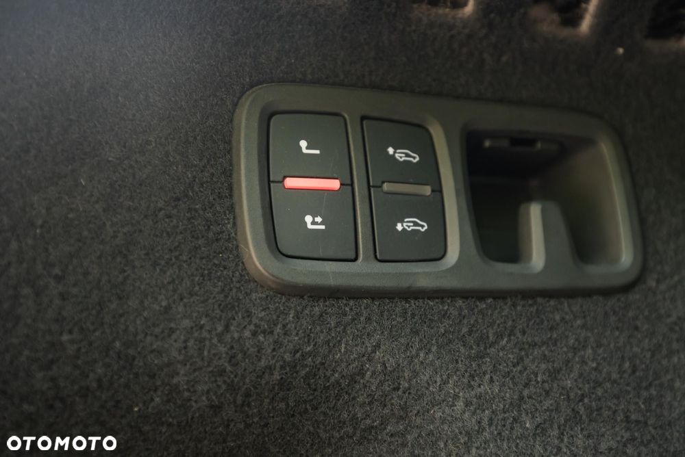 Audi SQ8 TFSI Quattro Tiptronic - 39