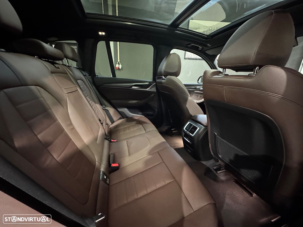 BMW iX3 M Sport Impressive - 23