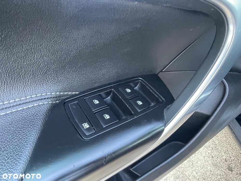 Opel Insignia 1.6 CDTI ecoFLEX Start/Stop Business Innovation - 14