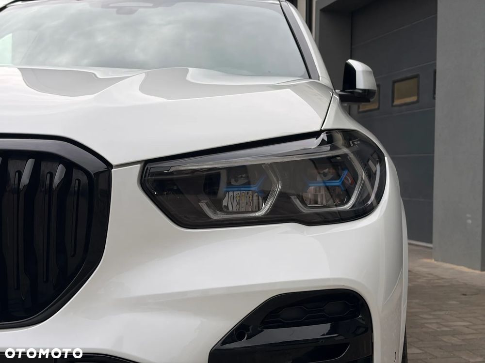 BMW X5 xDrive30d mHEV - 11