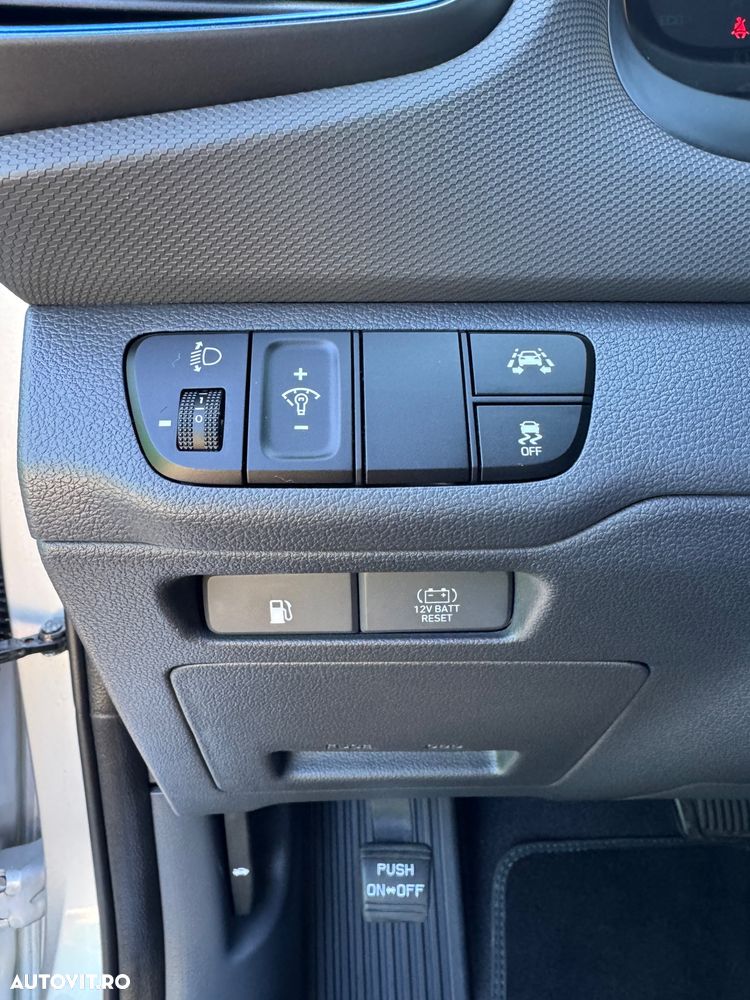 Hyundai IONIQ 141CP Exclusive - 14