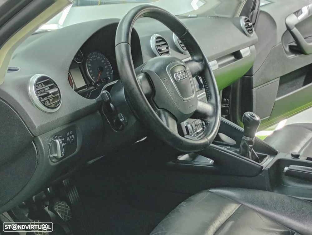 Audi A3 Sportback 1.6 TDI Sport - 17