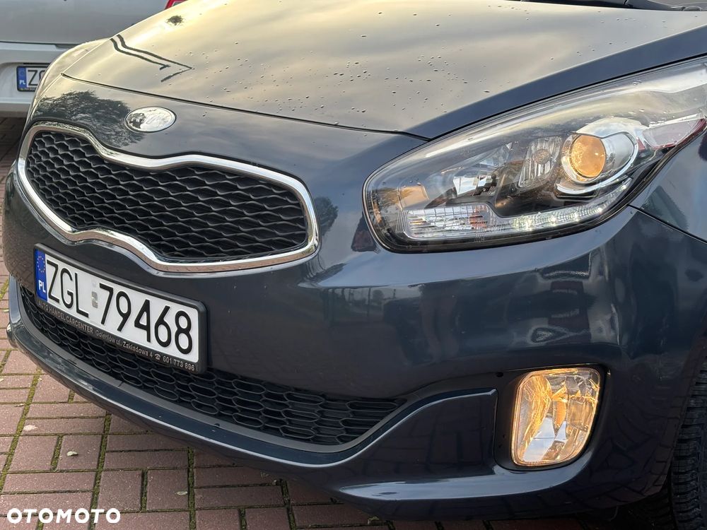 Kia Carens 1.6 GDI Dream Team Edition - 5