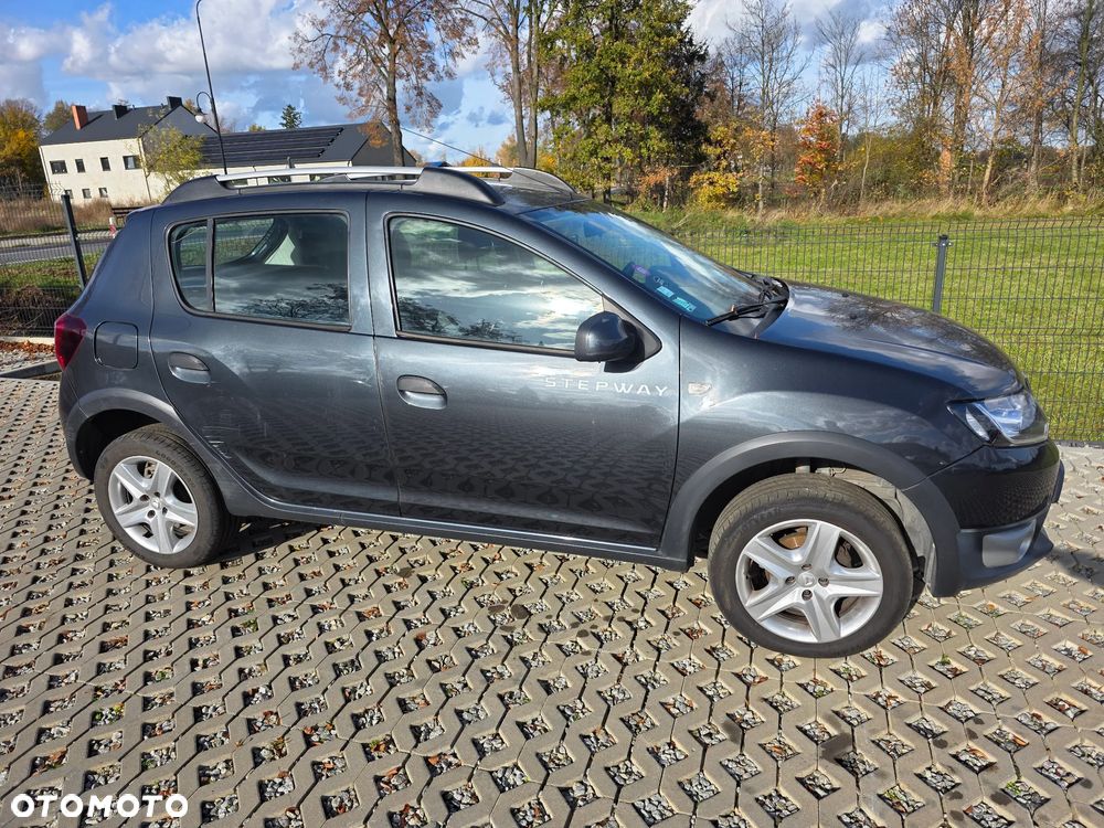 Dacia Sandero Stepway TCe 100 Celebration - 3