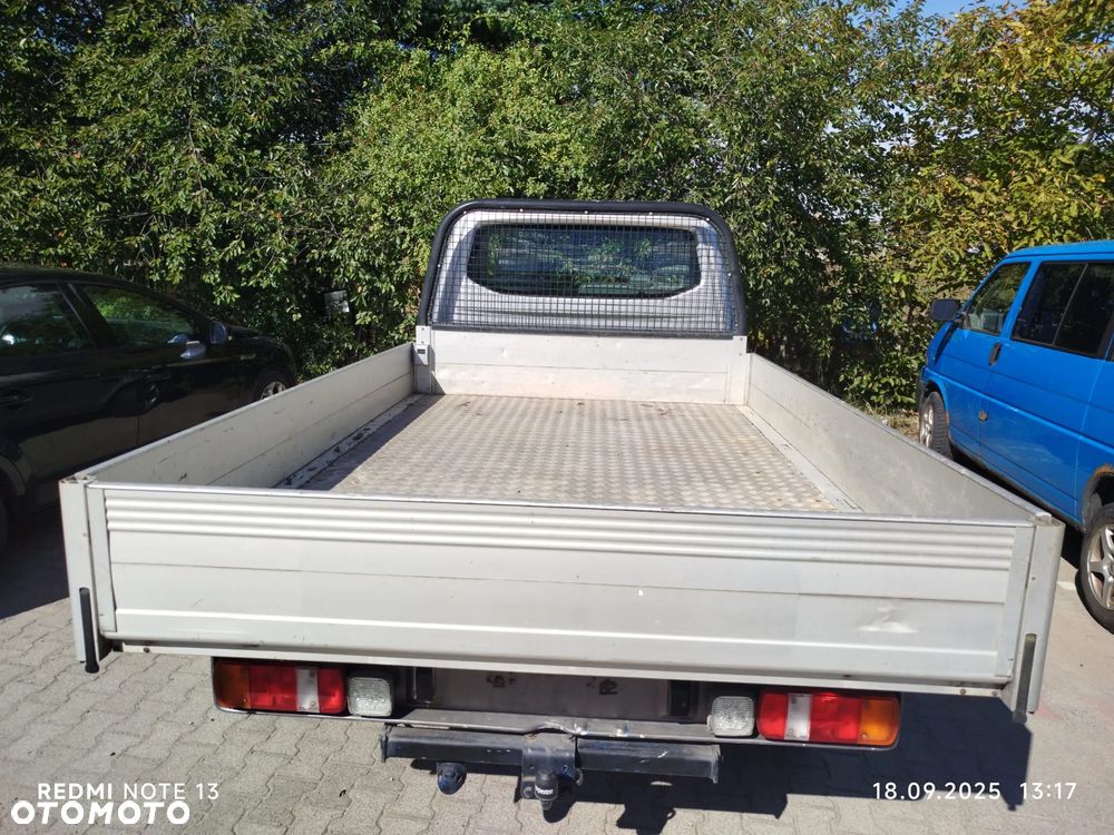 Volkswagen transporter - 12