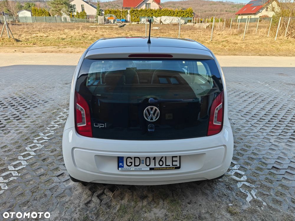 Volkswagen up! - 3