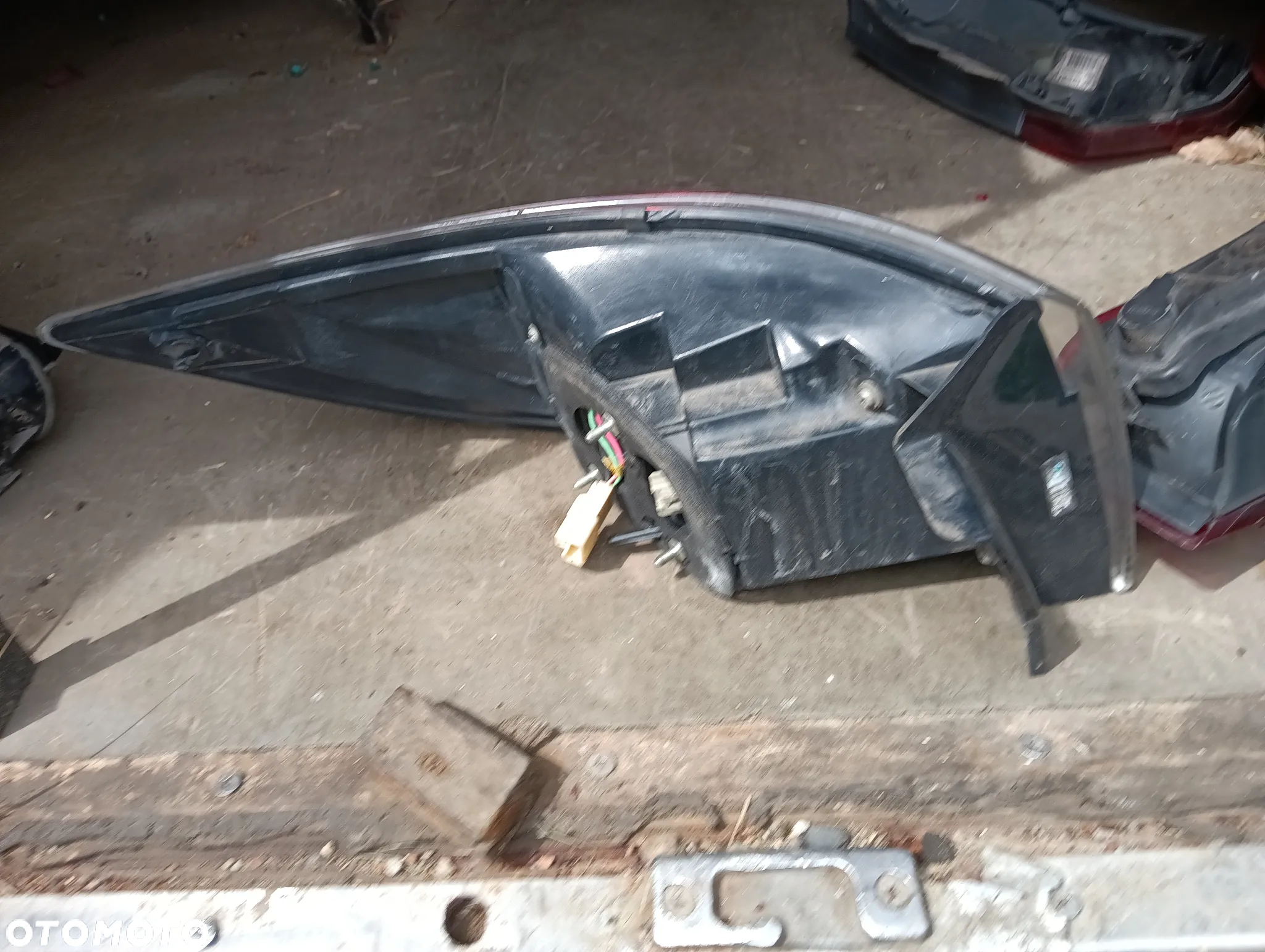 mazda 6 ii lampa tyl prawy tylnia tylna prawa w blotnik europa - 7