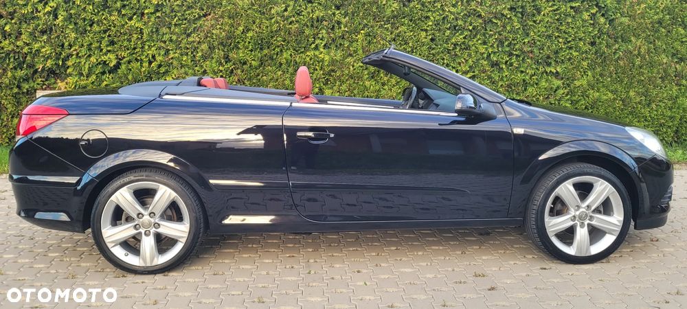 Opel Astra TwinTop 1.8 Cosmo - 19