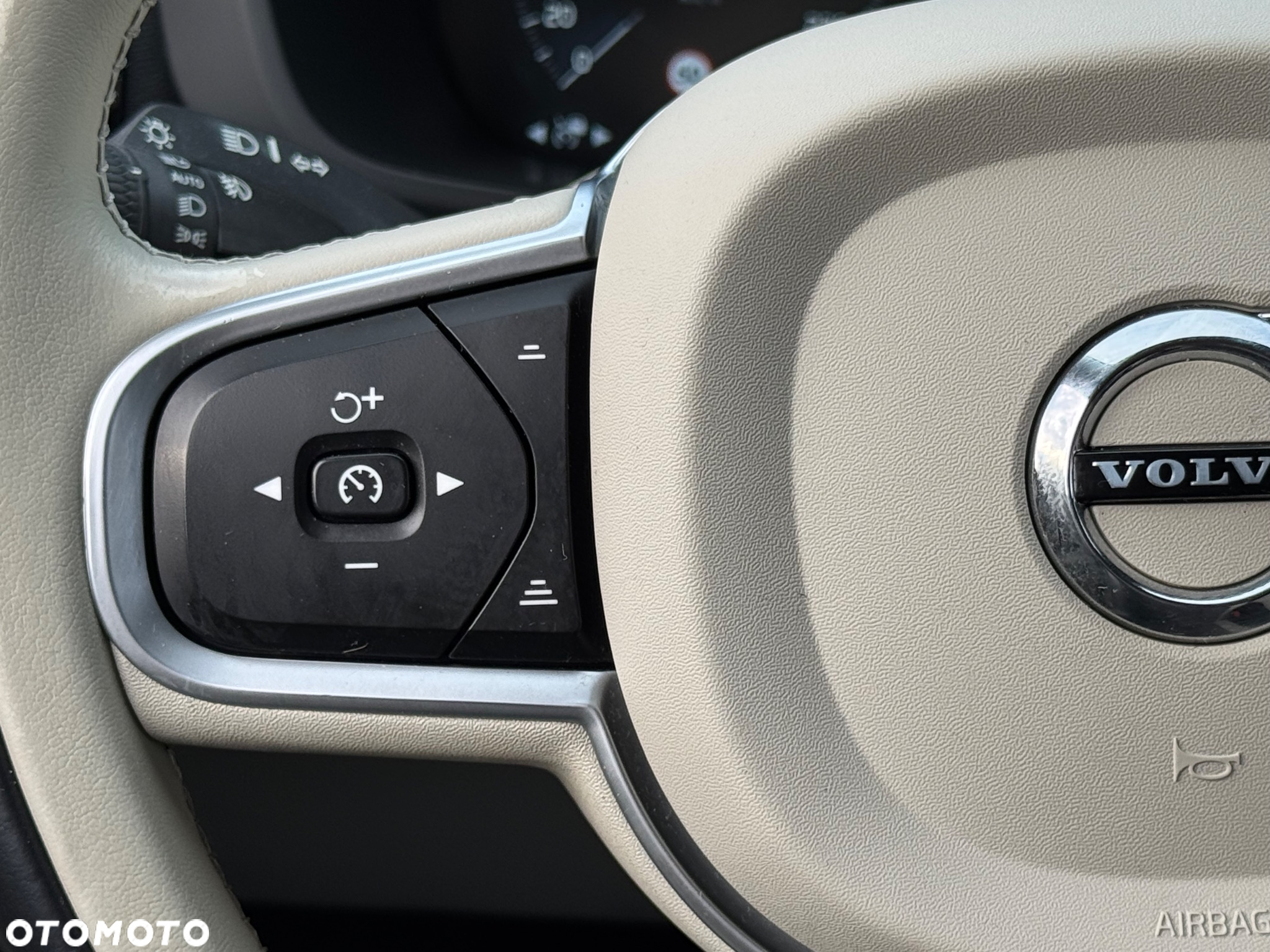 Volvo XC 60 - 37