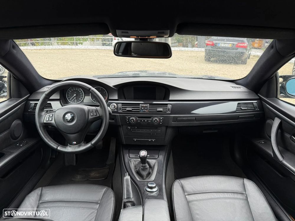 BMW 320 d Coupe - 11