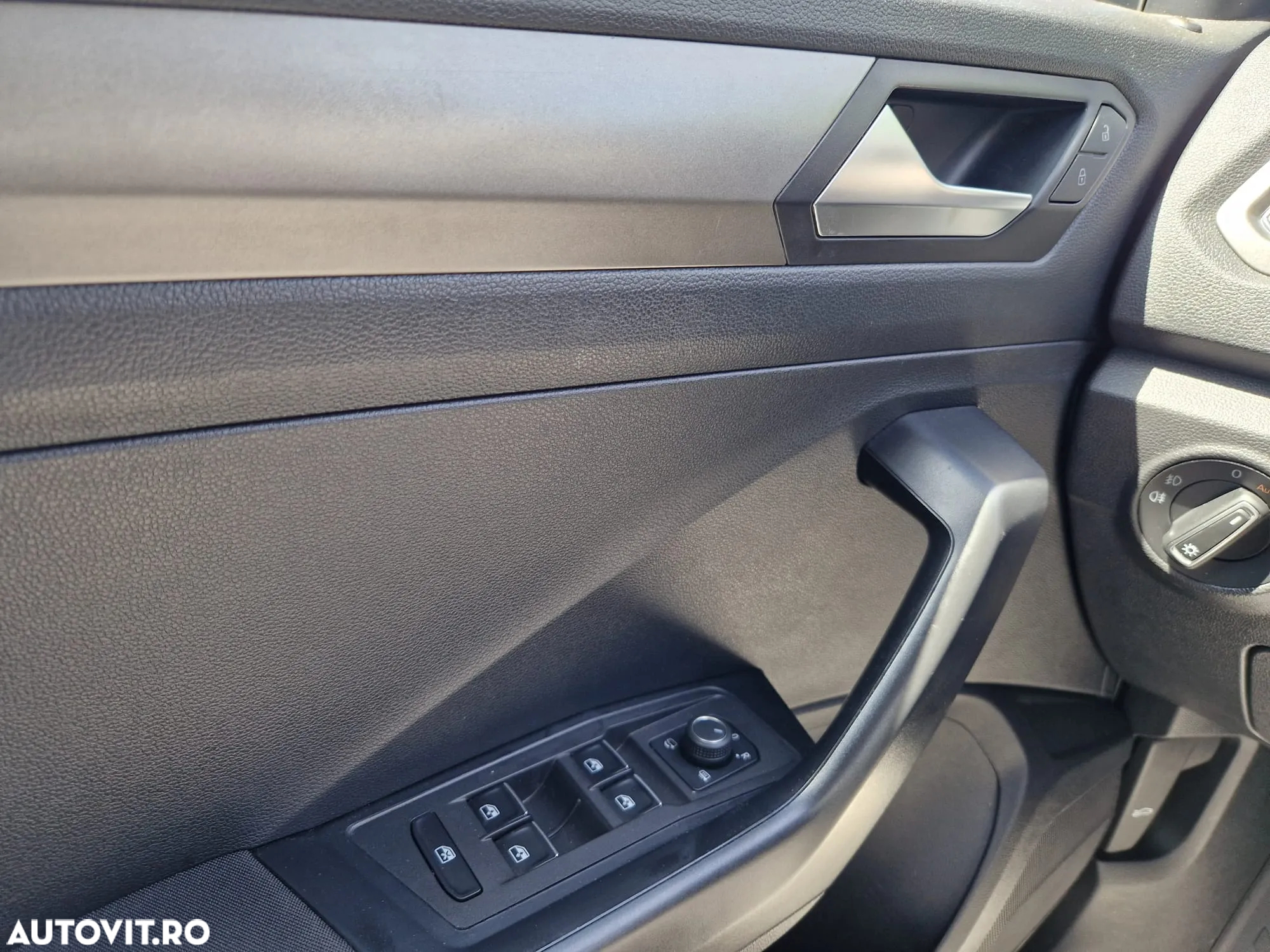 Volkswagen T-ROC 2.0 TDI DSG Design - 20