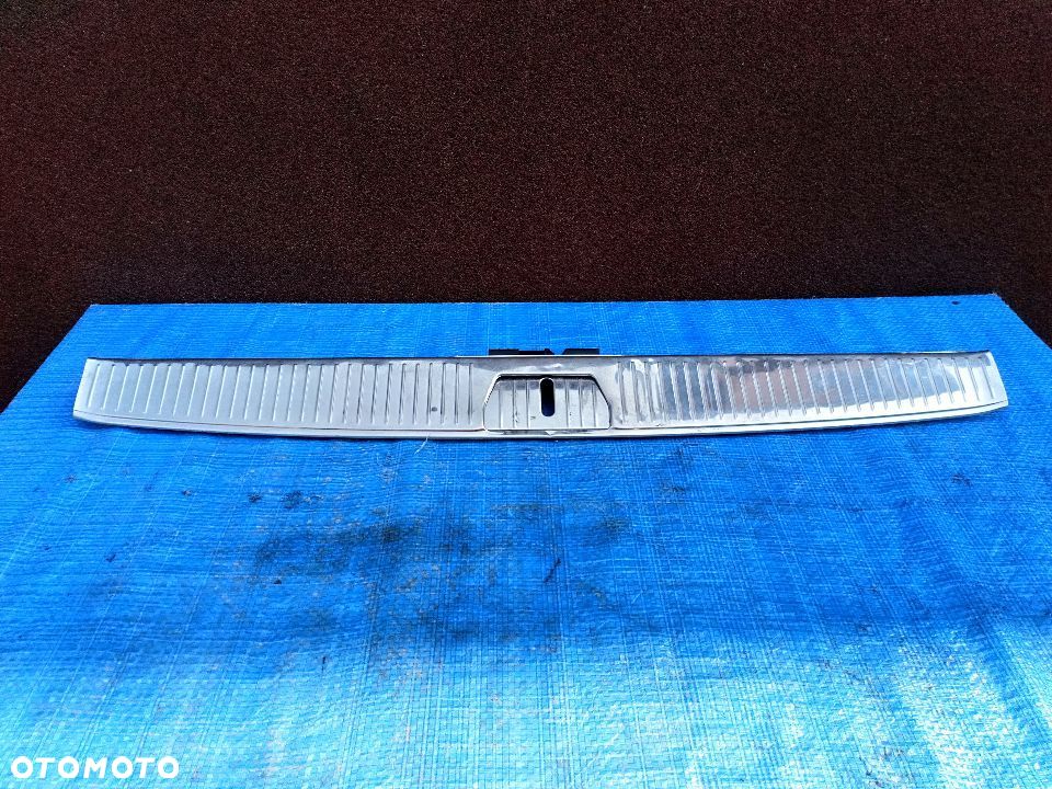 Mercedes W211 Osłona Bagażnika Na Pas Tył Kombi