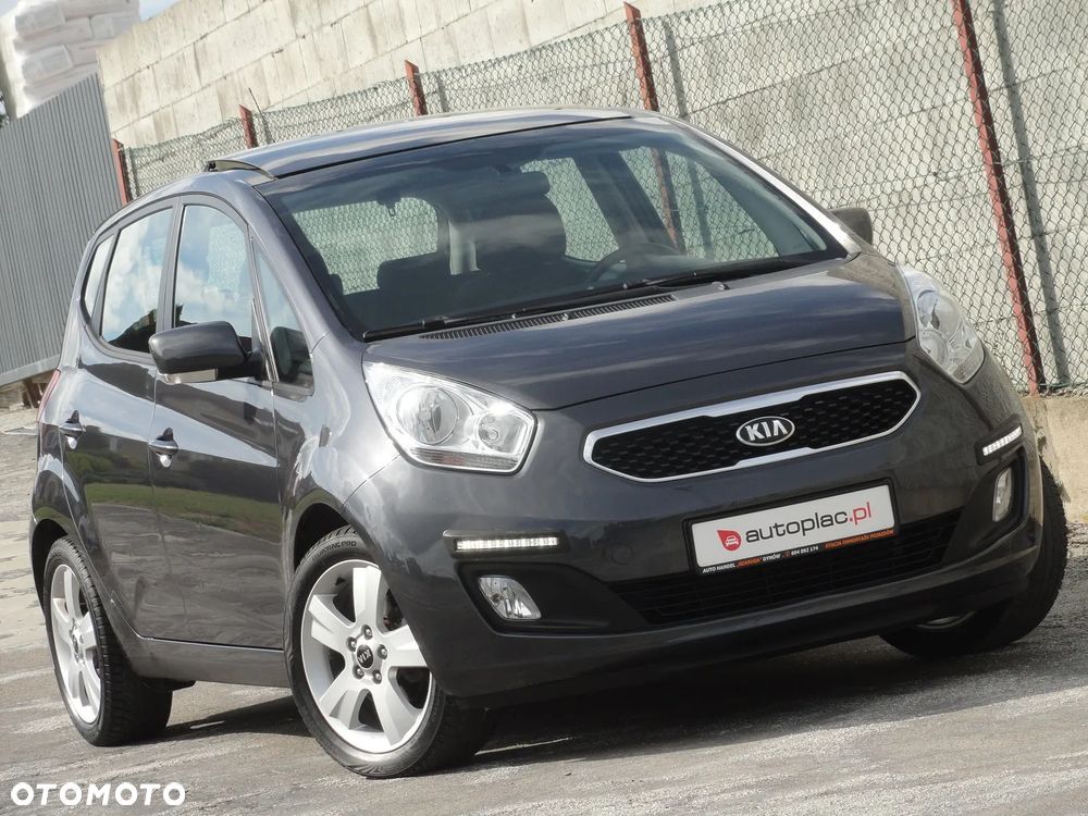 Kia Venga 2013 photo 2