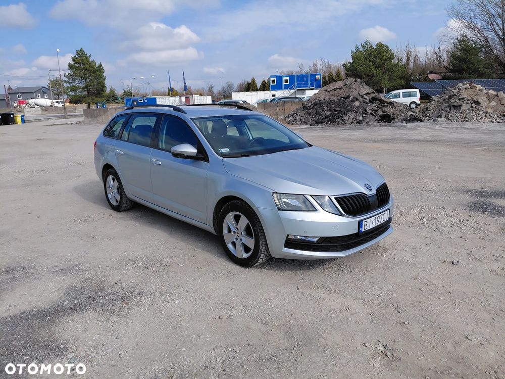 Skoda Octavia 1.6 TDI SCR Ambition - 8