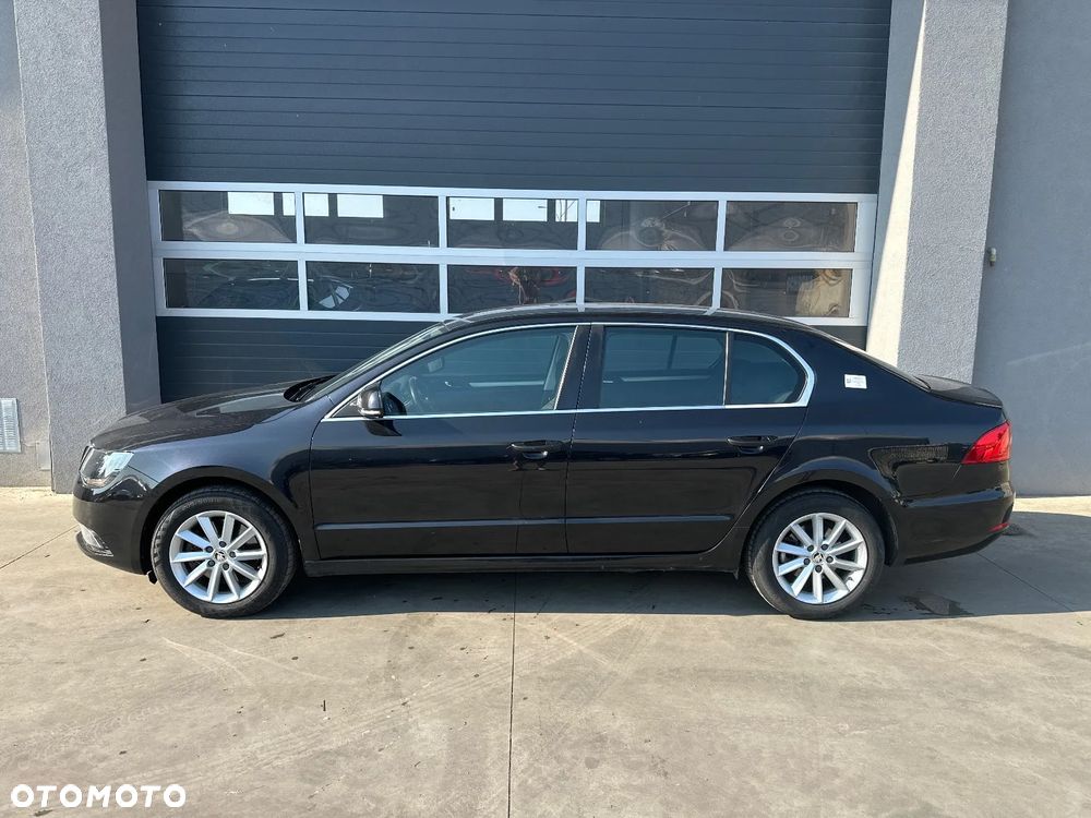 Skoda Superb 2.0 TDI Ambition - 6