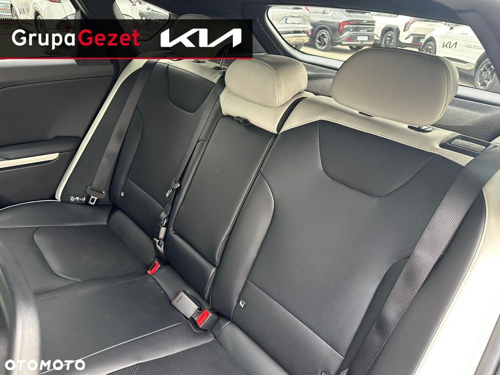 Kia K4 1.6 T-GDI GT Line - 17