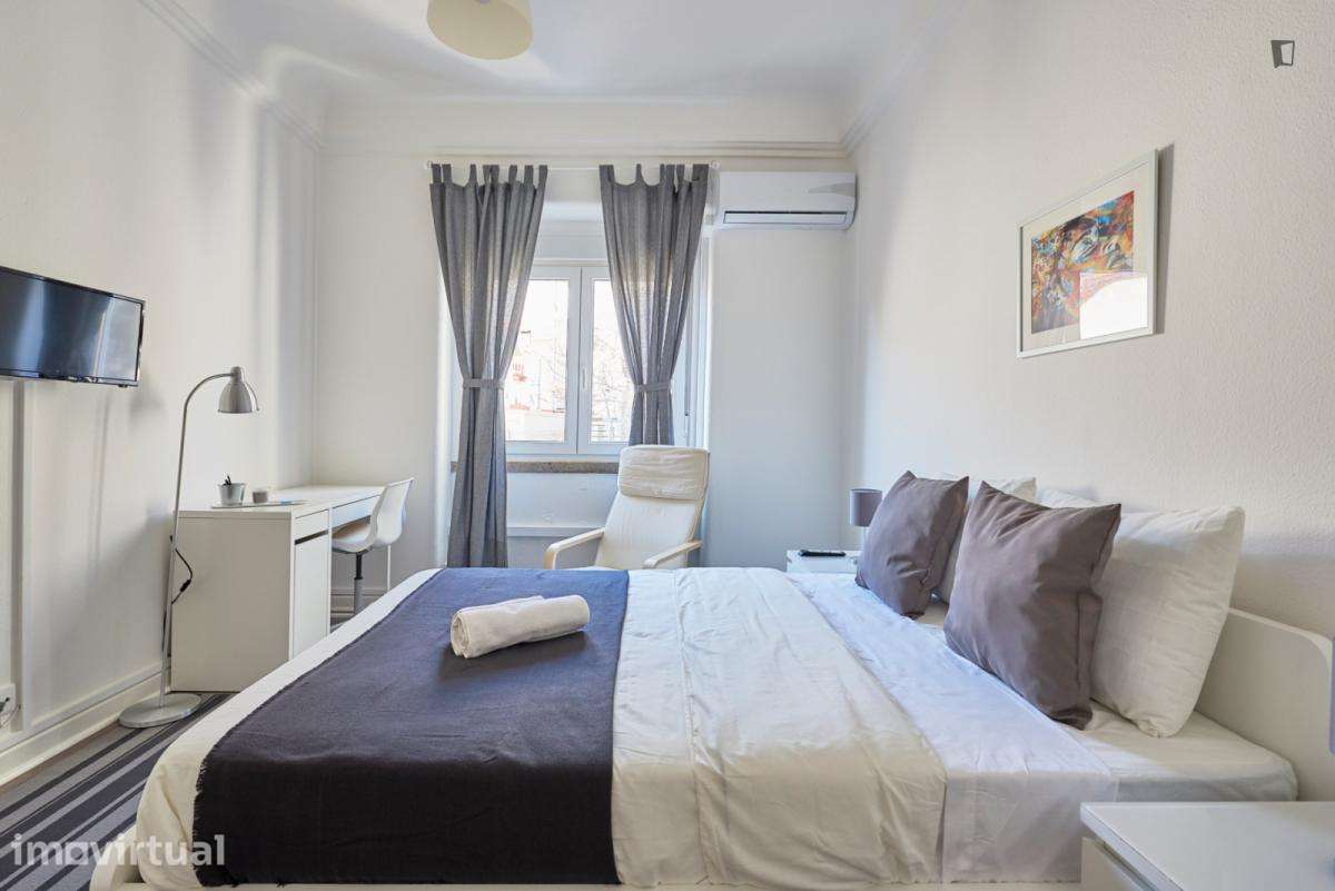 Quarto - localizado em Picoas Lisbon - Grande imagem: 3/19