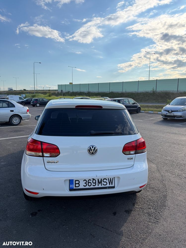 Volkswagen Golf 1.6 TDI DPF Trendline - 2