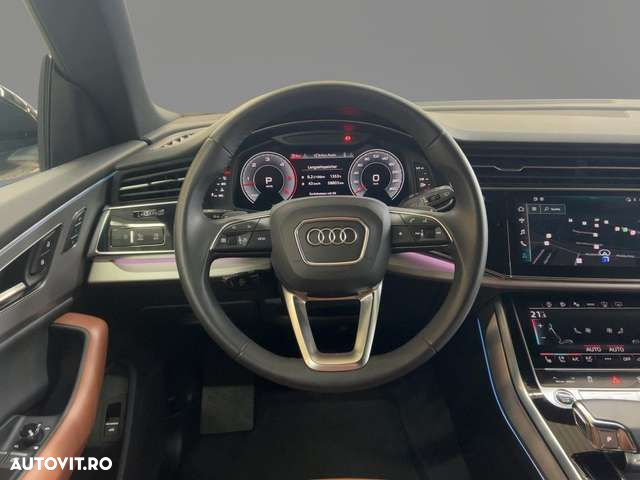 Audi Q8 - 11