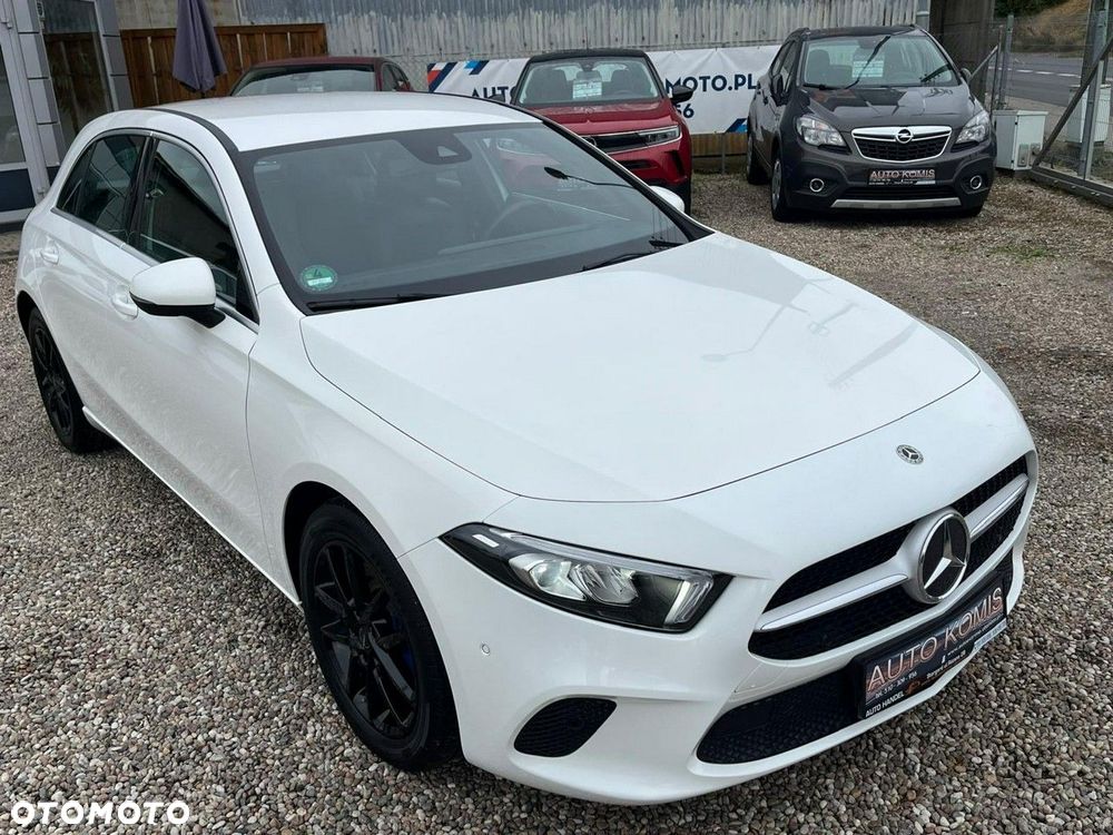 Mercedes-Benz Klasa A 250 4-Matic 7G-DCT - 32