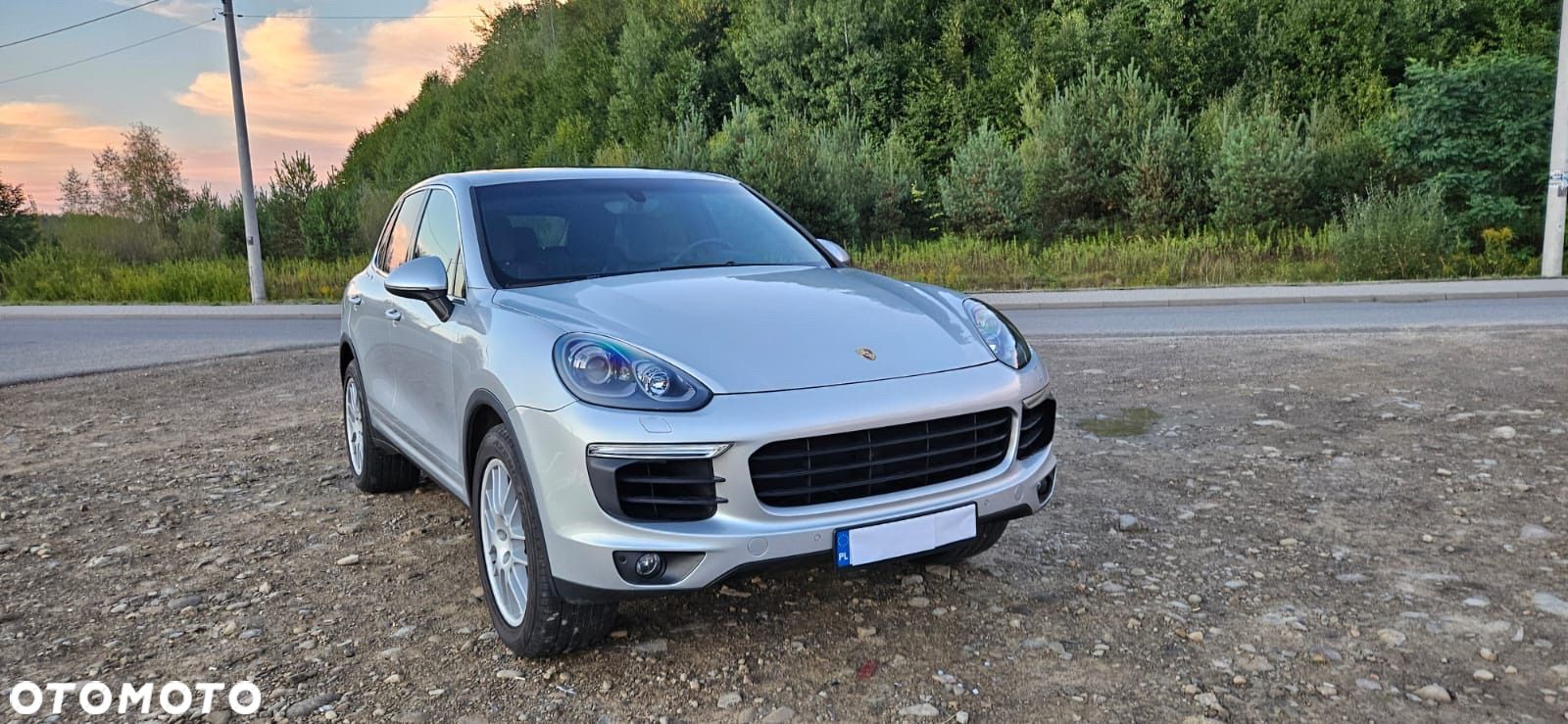 Porsche Cayenne - 1
