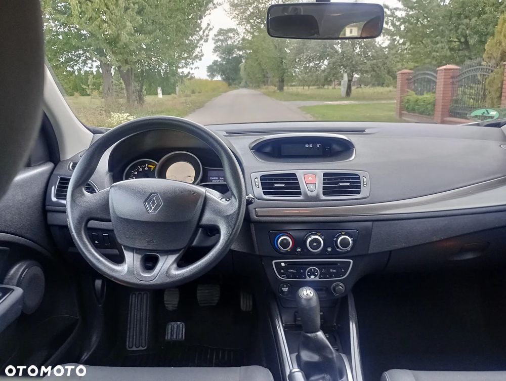 Renault Megane 1.6 16V 100 Expression - 6