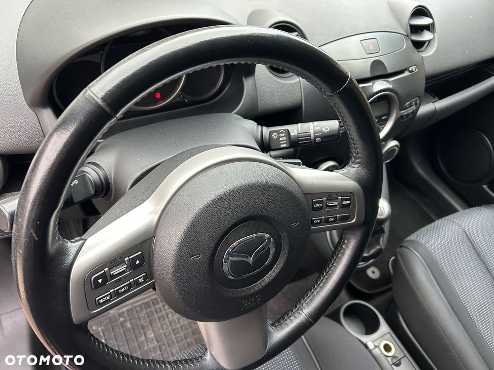 Mazda 2 - 20