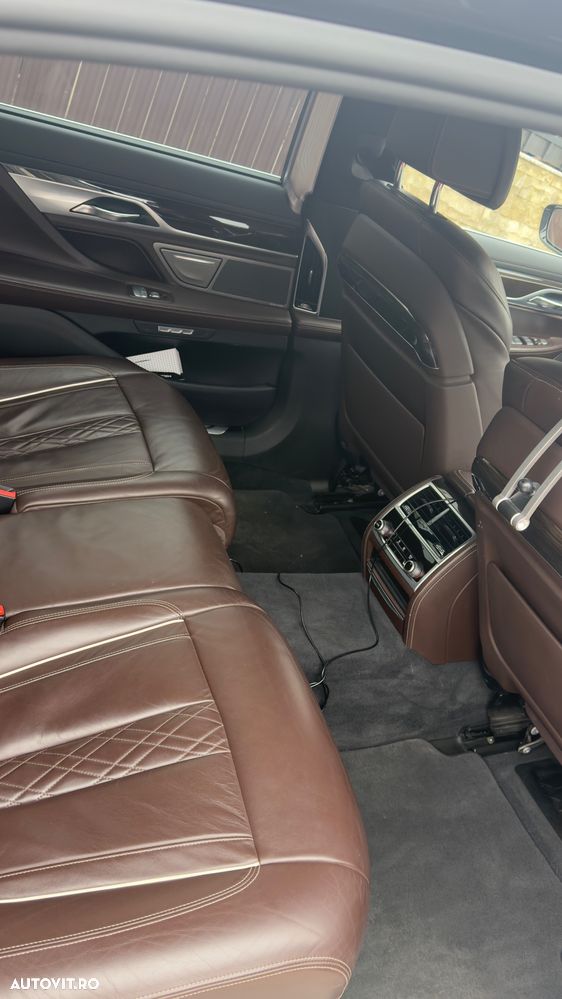 BMW Seria 7 730Ld xDrive - 4