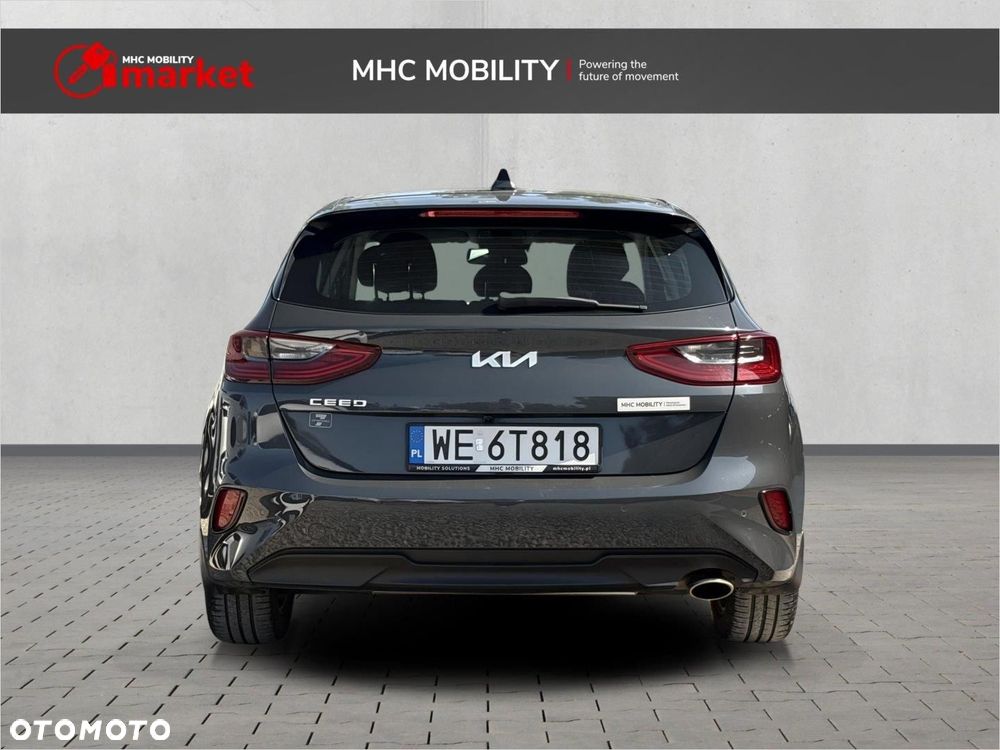 Kia Ceed 1.5 T-GDI M - 6