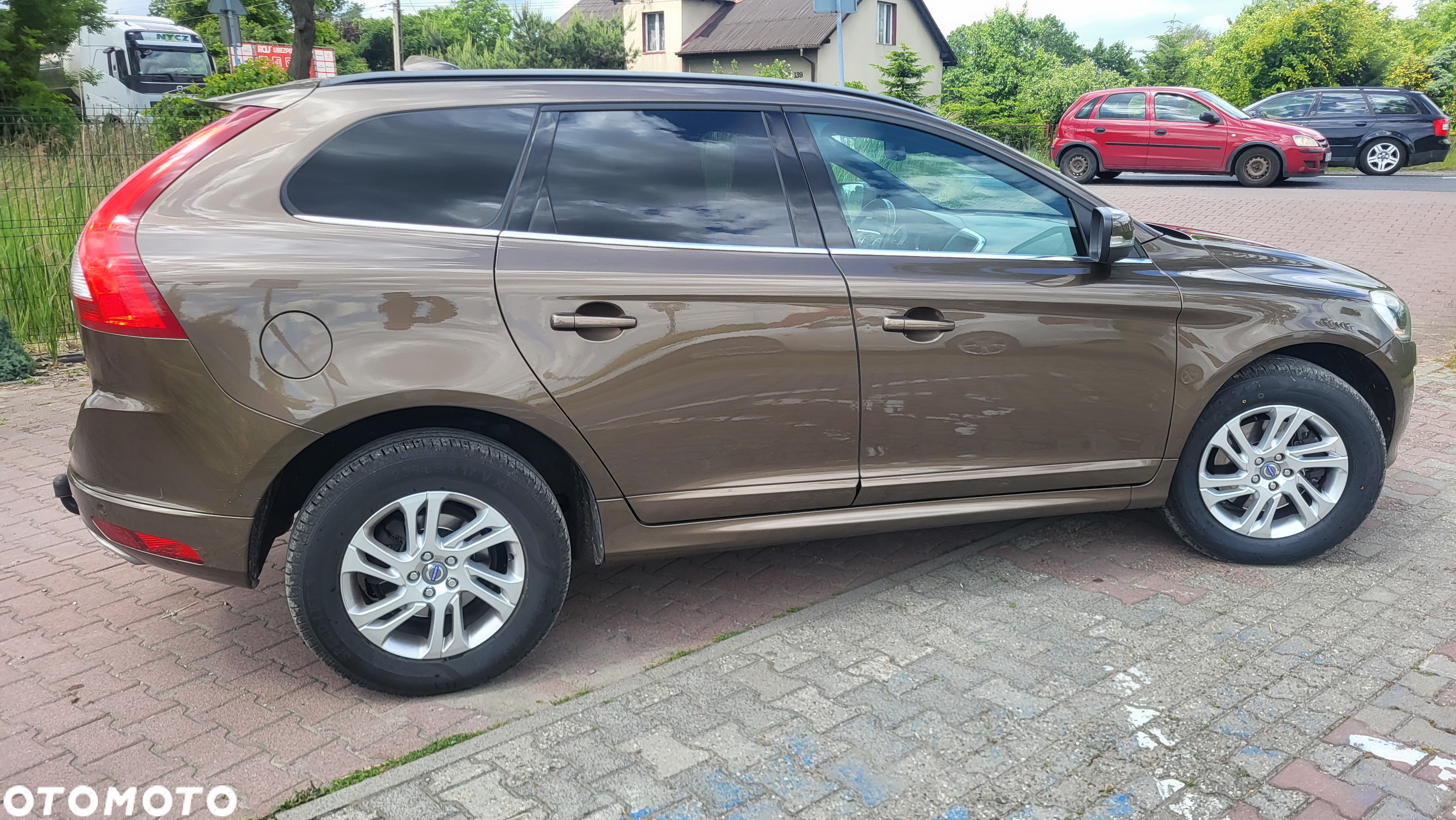 Volvo XC 60 D4 Geartronic Momentum - 34
