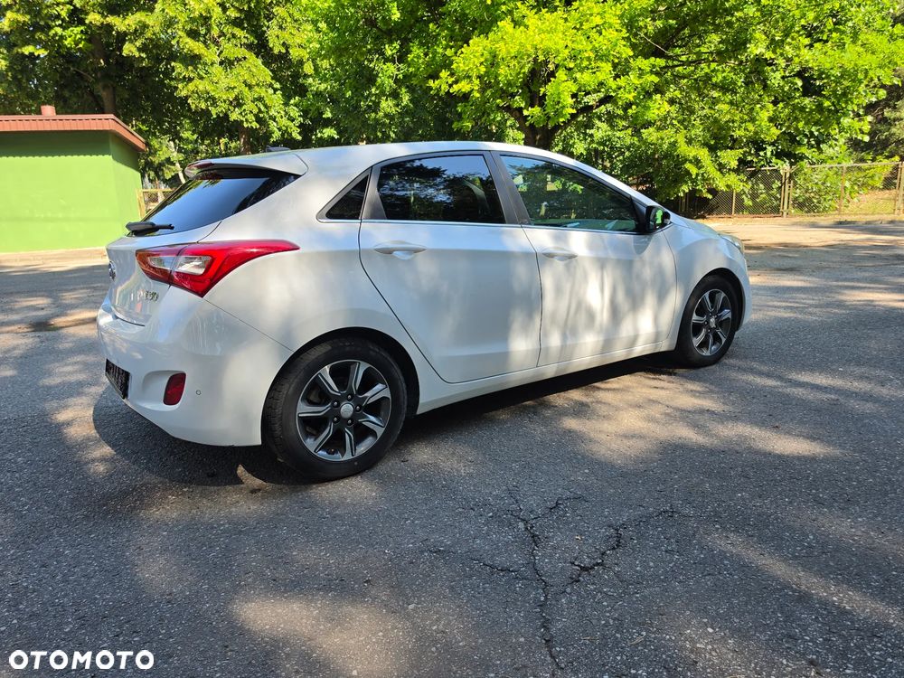 Hyundai i30 1.6 GDI BlueDrive Comfort - 10