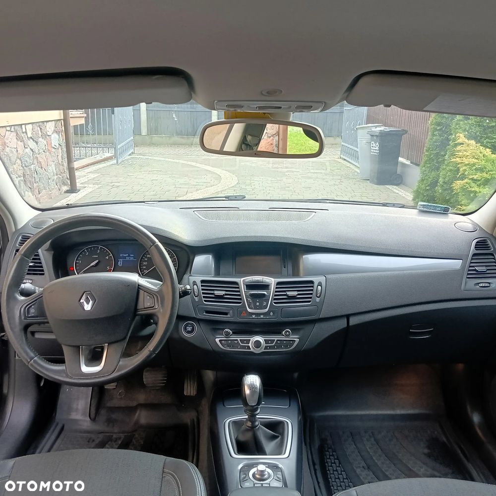 Renault Laguna 2.0 dCi Privilege - 9