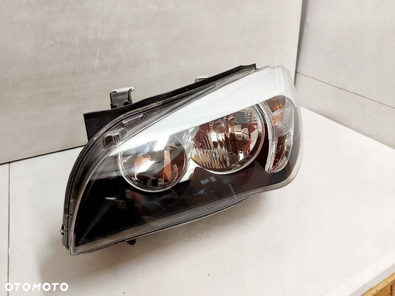 bmw x1 e84 lampa lewy przód lewa przednia reflektor uk 2990003 - 2