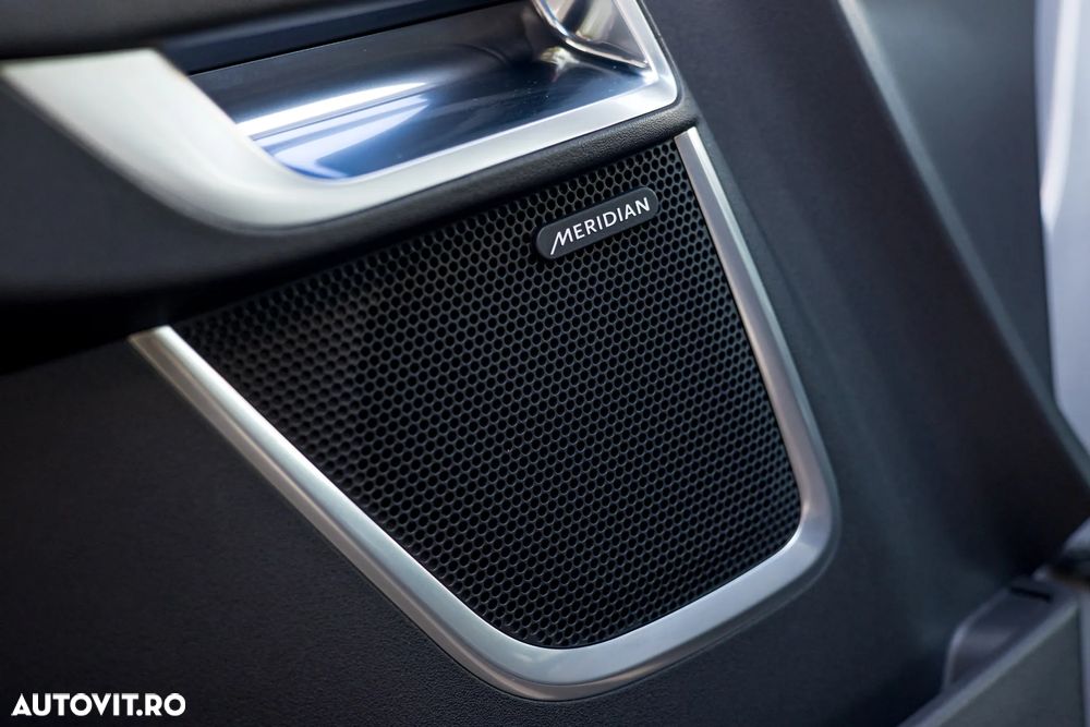 Jaguar E-Pace D200 AWD R-Dynamic SE - 19