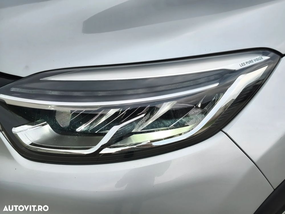 Renault Captur - 9