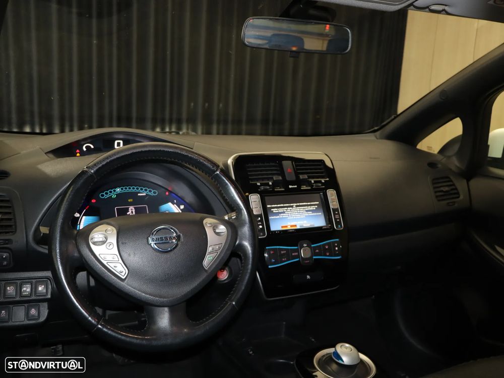Nissan Leaf Tekna - 10