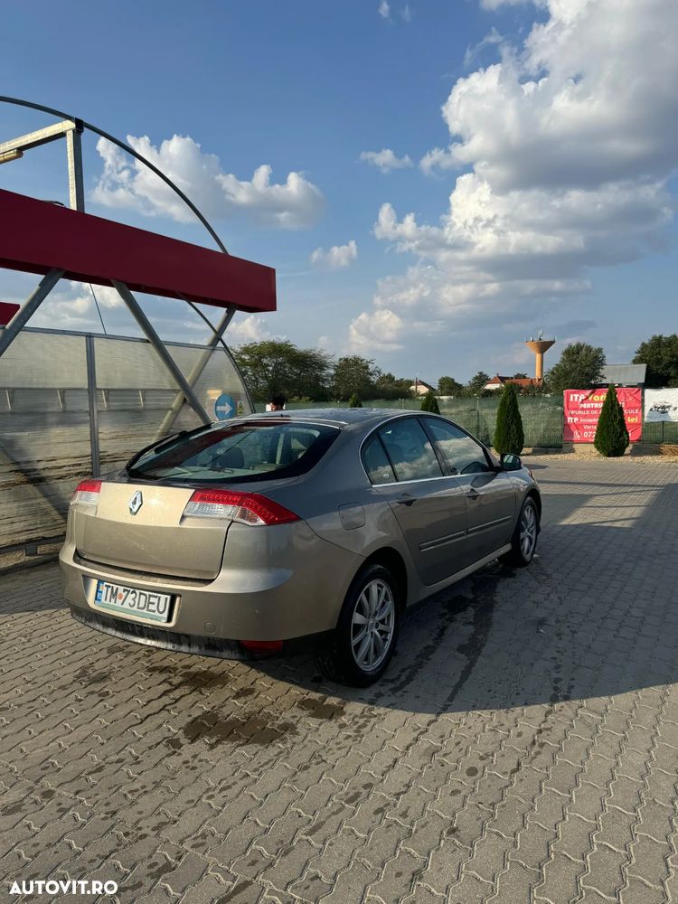 Renault Laguna - 3