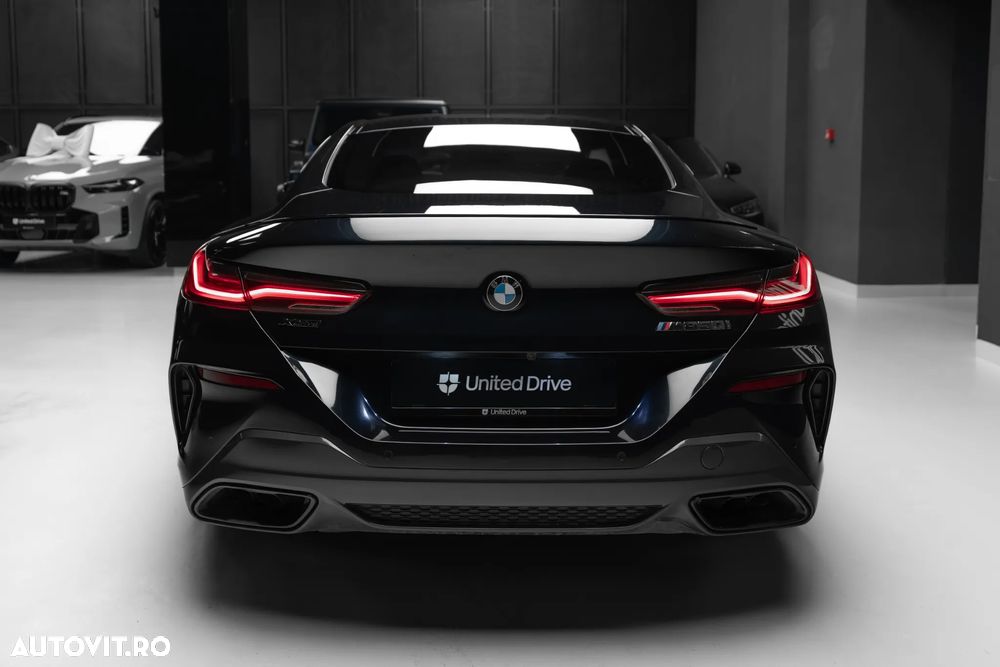 BMW M8 M850i xDrive AT - 37