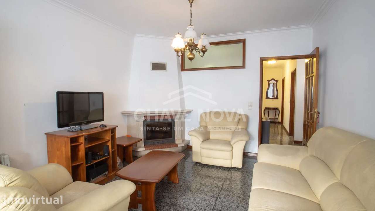 PS - T2+1 Duas Frentes Nascente/Poente Santa Marinha São Pedro Afurada - Grande imagem: 4/20